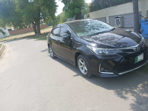 toyota-corolla-gli-13-big-1