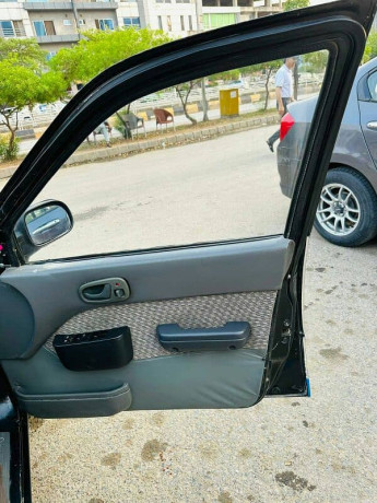 suzuki-cultus-vx-2006-big-11