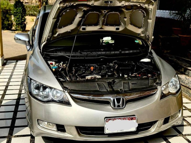honda-civic-vti-2009-big-3