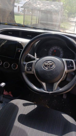toyota-vitz-20162020-big-2
