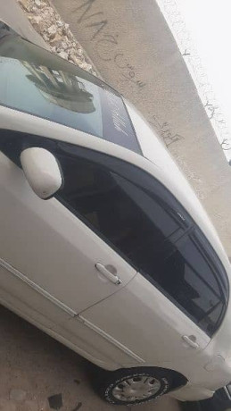 corolla-xli-converted-gli-2006-big-11