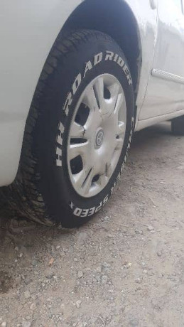 corolla-xli-converted-gli-2006-big-2