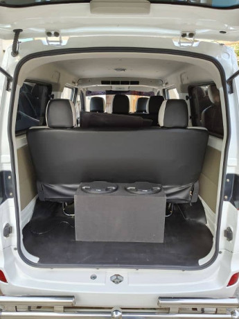 changan-karvaan-12l-2025-big-15