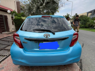 toyota-vitz-2015-spider-shape