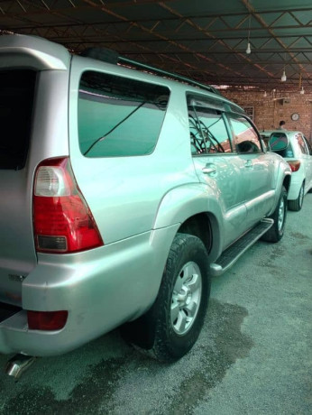 toyota-surf-2003-big-5