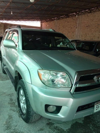 toyota-surf-2003-big-2