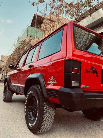 jeep-cheroke-1996-big-3