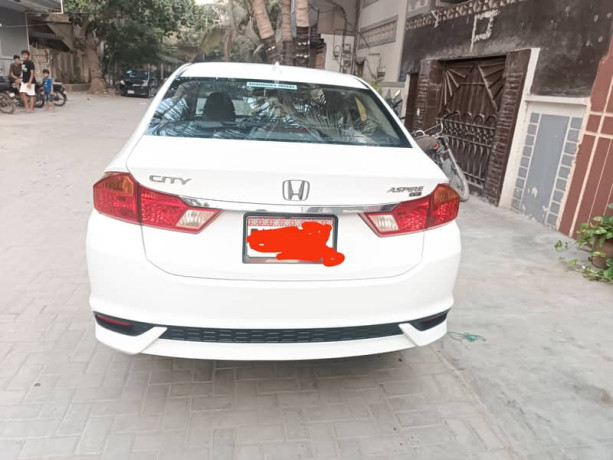 honda-city-aspire-2022-big-1