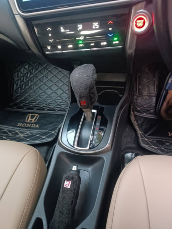 honda-city-aspire-2022-big-4