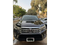 toyota-revo-2017-small-0