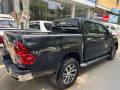 toyota-revo-2017-small-3