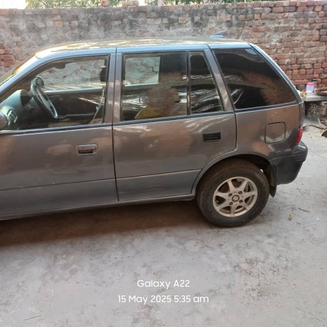 suzuki-cultus-vxl-2009-big-9