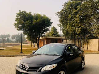 toyota-corolla-2013