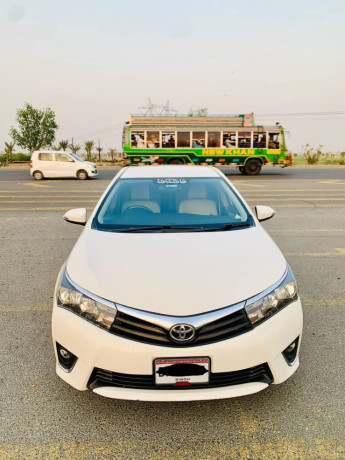 toyota-corolla-xli-2016-powered-big-0