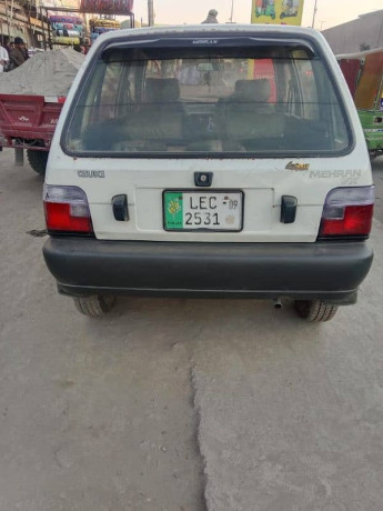 suzuki-mehran-2009-big-3
