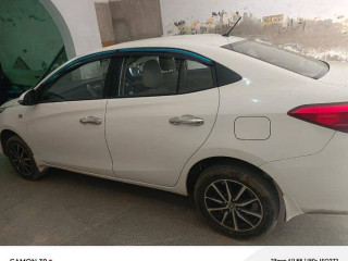 toyota-yaris-2022
