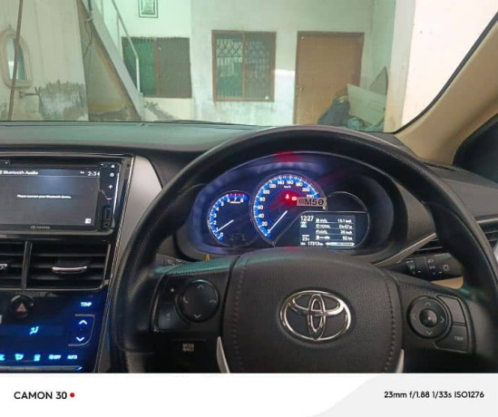 toyota-yaris-2022-big-3