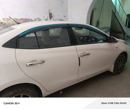 toyota-yaris-2022-big-2