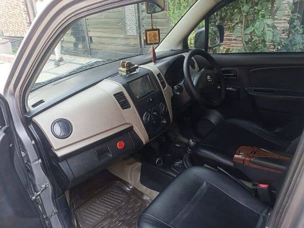 suzuki-wagon-r-2019-big-6