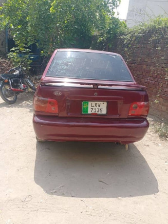 kia-classic-2001-big-8