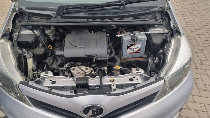 toyota-vitz-2016-big-4