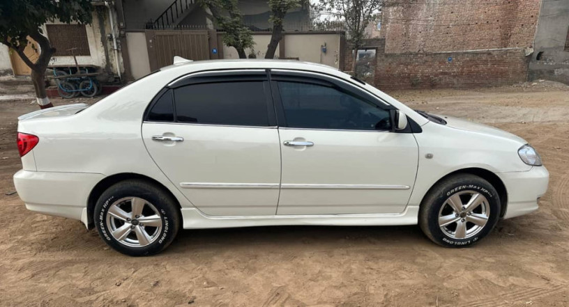 corolla-2003-big-3
