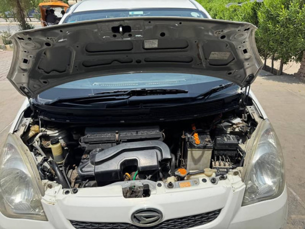 daihatsu-mira-2007-big-7