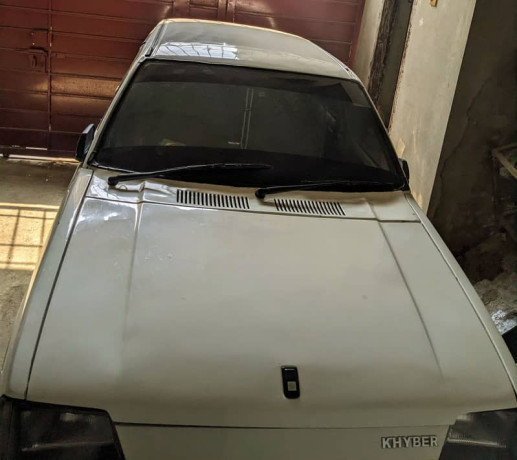 suzuki-khyber-1990-big-1