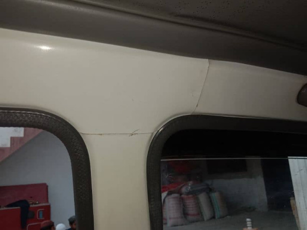 suzuki-mehran-vxr-2006-big-14