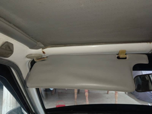 suzuki-mehran-vxr-2006-big-8
