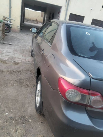 toyota-altis-grande-2010-big-3
