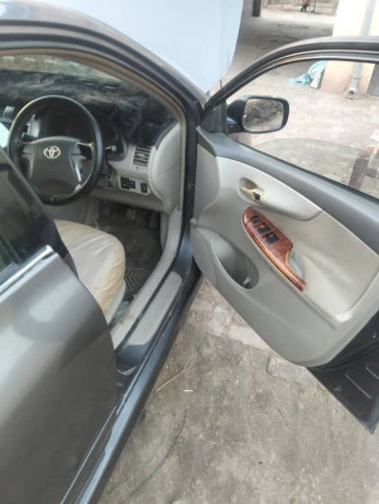 toyota-altis-grande-2010-big-6