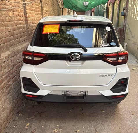 daihatsu-rocky-2020-big-1