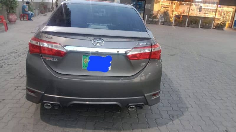 toyota-corolla-gli-2016-big-0