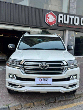 toyota-land-cruiser-2017-toyota-land-cruiser2017-big-1