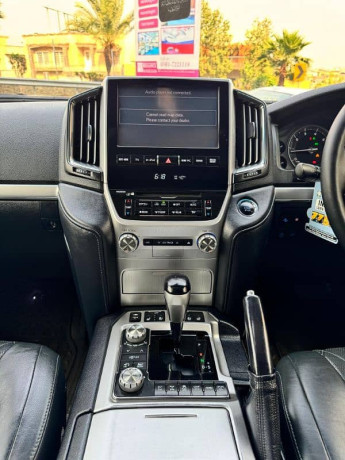 toyota-land-cruiser-2017-toyota-land-cruiser2017-big-19