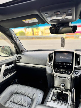 toyota-land-cruiser-2017-toyota-land-cruiser2017-big-10