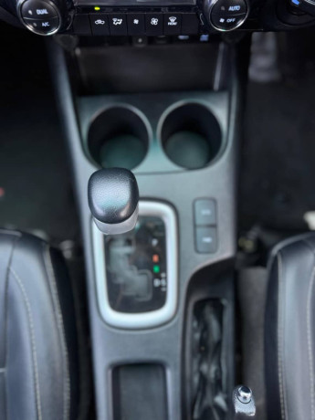 toyota-hilux-rocco-2021toyotahiluxrocco2021-big-9