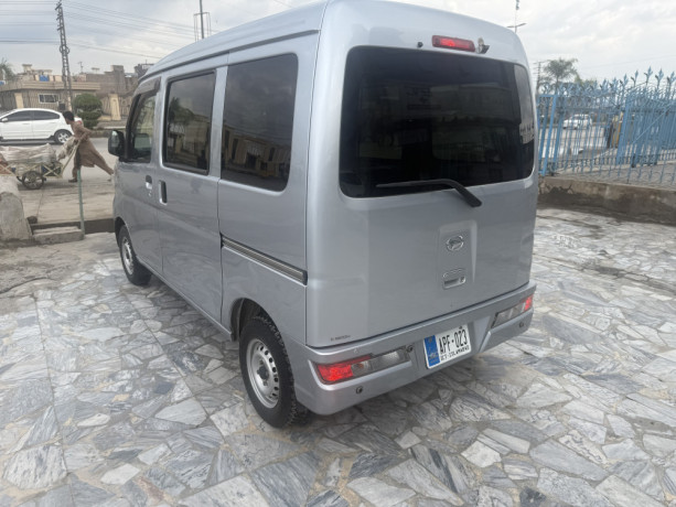 2021-hijet-big-2