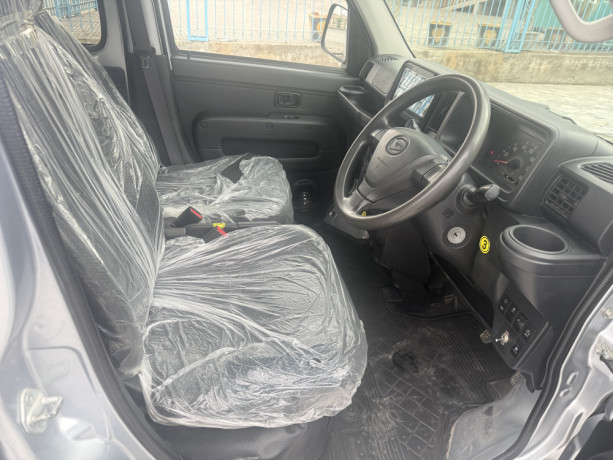 2021-hijet-big-4