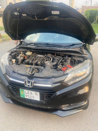 honda-vezel-2014-2016-model-big-7