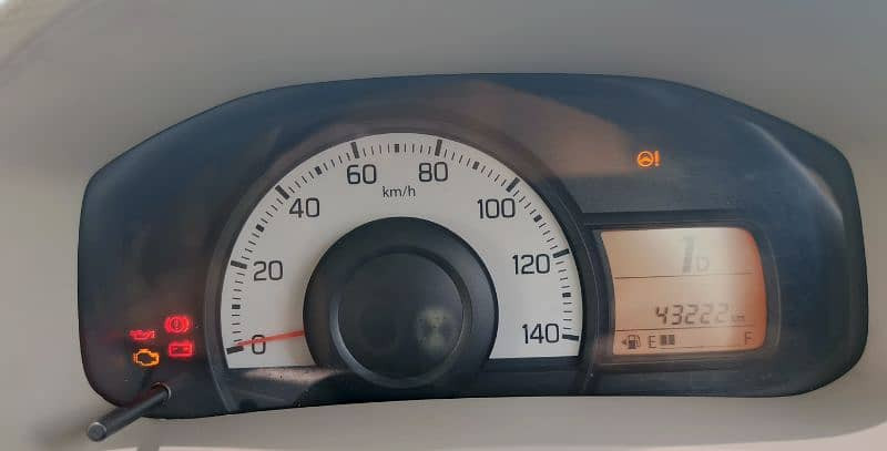 suzuki-alto-vxl-ags-2022-big-5