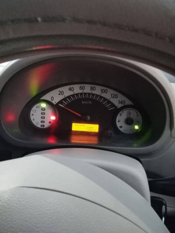 suzuki-alto-2013-big-7