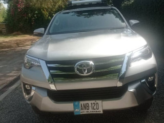 toyota-fortuner-28-sigma-4-2019