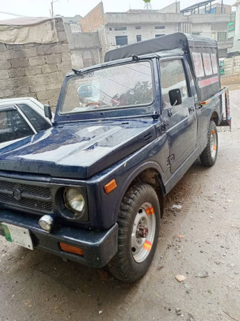 suzuki-potohar-1992-4x4-big-1