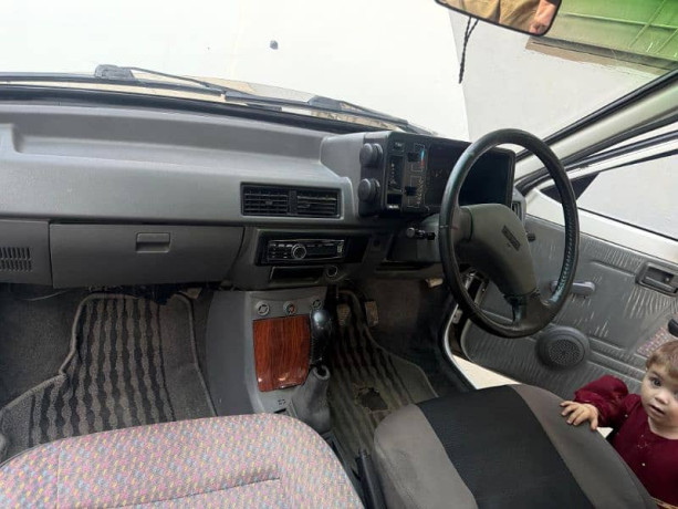 suzuki-mehran-2018-vxr-big-9
