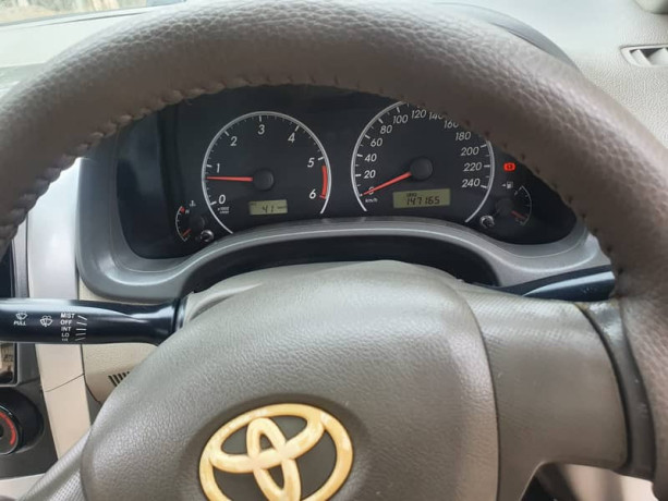 toyota-corolla-20-d-2009-sr-saloon-corolla-2009-big-5