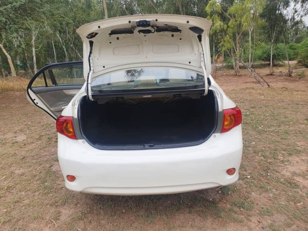 toyota-corolla-20-d-2009-sr-saloon-corolla-2009-big-11