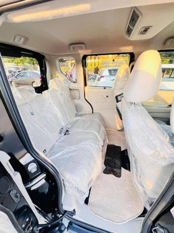 mitsubishi-ek-space-custom-2023-big-7