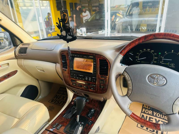 toyota-land-cruisermvx-limited-42d-2003-big-15